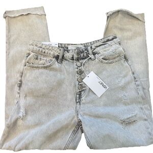 Vervet Emma Style Mom Jeans Ripped Distressed Light Grey Wash Women’s 26 NWT